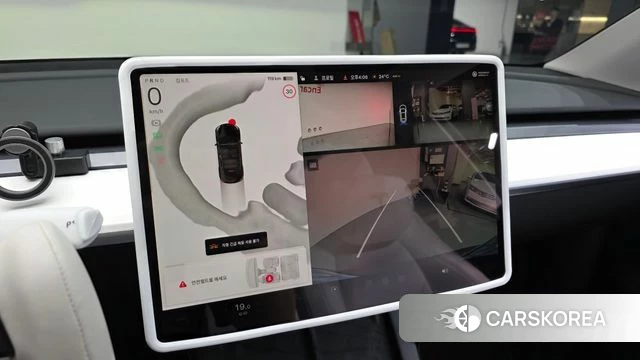 Tesla Model Y 2024 Черный из Кореи, фото 5