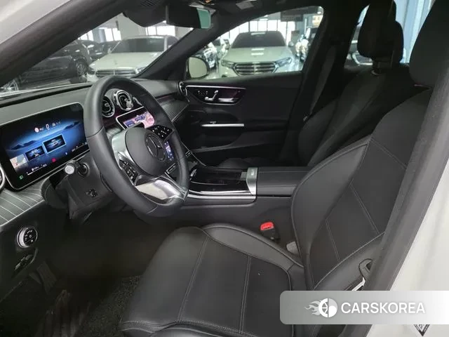 Mercedes-Benz C-Class W206 2023 Белый из Кореи, фото 5