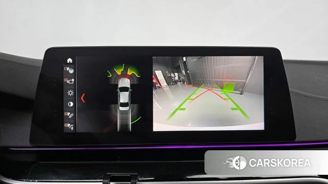 BMW 5 Series (G30) 2018 Белый из Кореи, фото 5