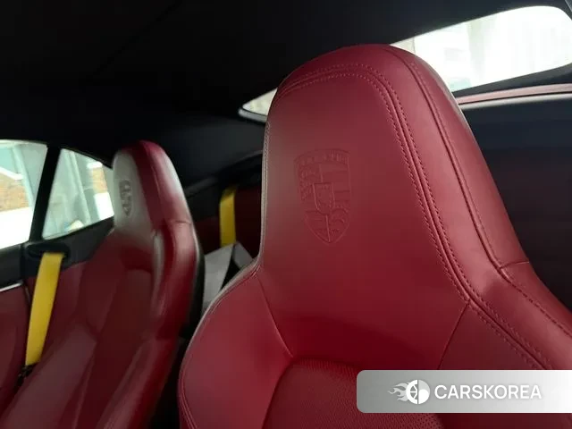 Porsche 911(992) 2020 Жемчужный цвет из Кореи, фото 5