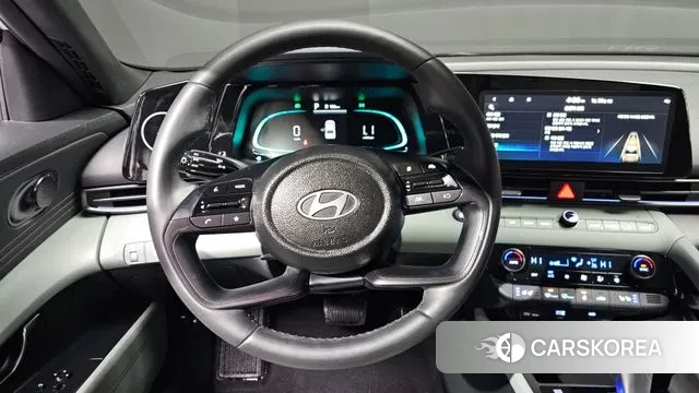 Hyundai The New Avante (CN7) 2024 Белый из Кореи, фото 5