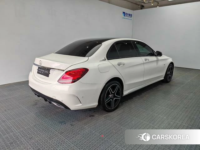 Mercedes-Benz Class C 2021 Белый из Китая, фото 5