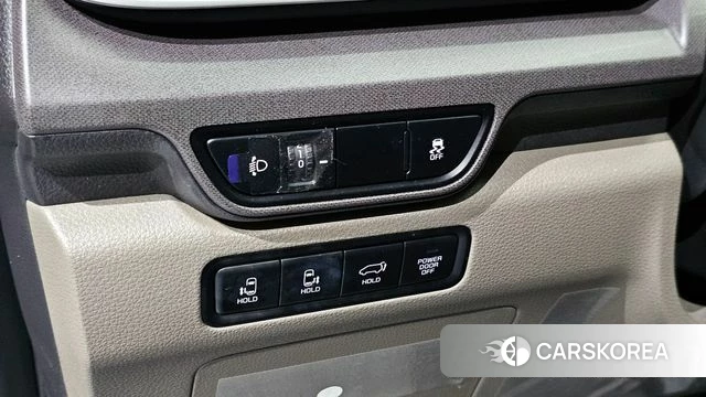 Kia The New Carnival 4th Generation 2025 Белый из Кореи, фото 5