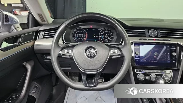 Volkswagen Arteon 2018 Белый из Кореи, фото 5