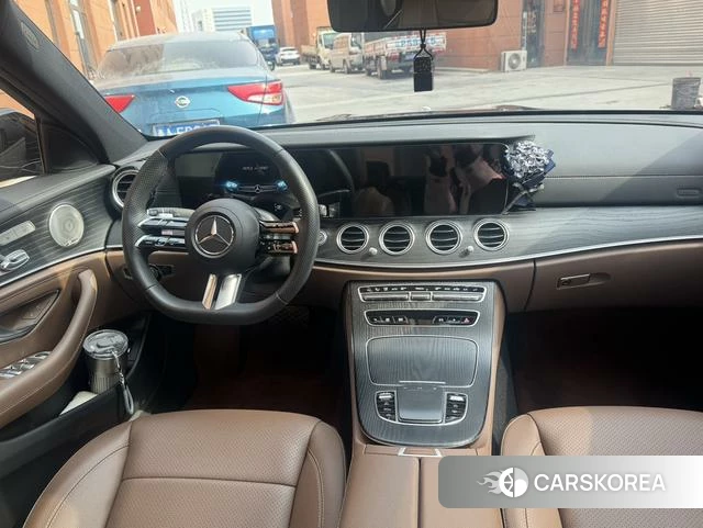 Mercedes-Benz E-class 2023 Черный из Китая, фото 5