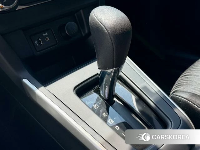 Nissan Xuan Yi 2024 Белый из Китая, фото 5