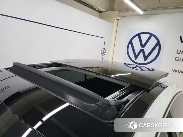 Volkswagen Arteon 2022 Белый из Кореи, фото 5