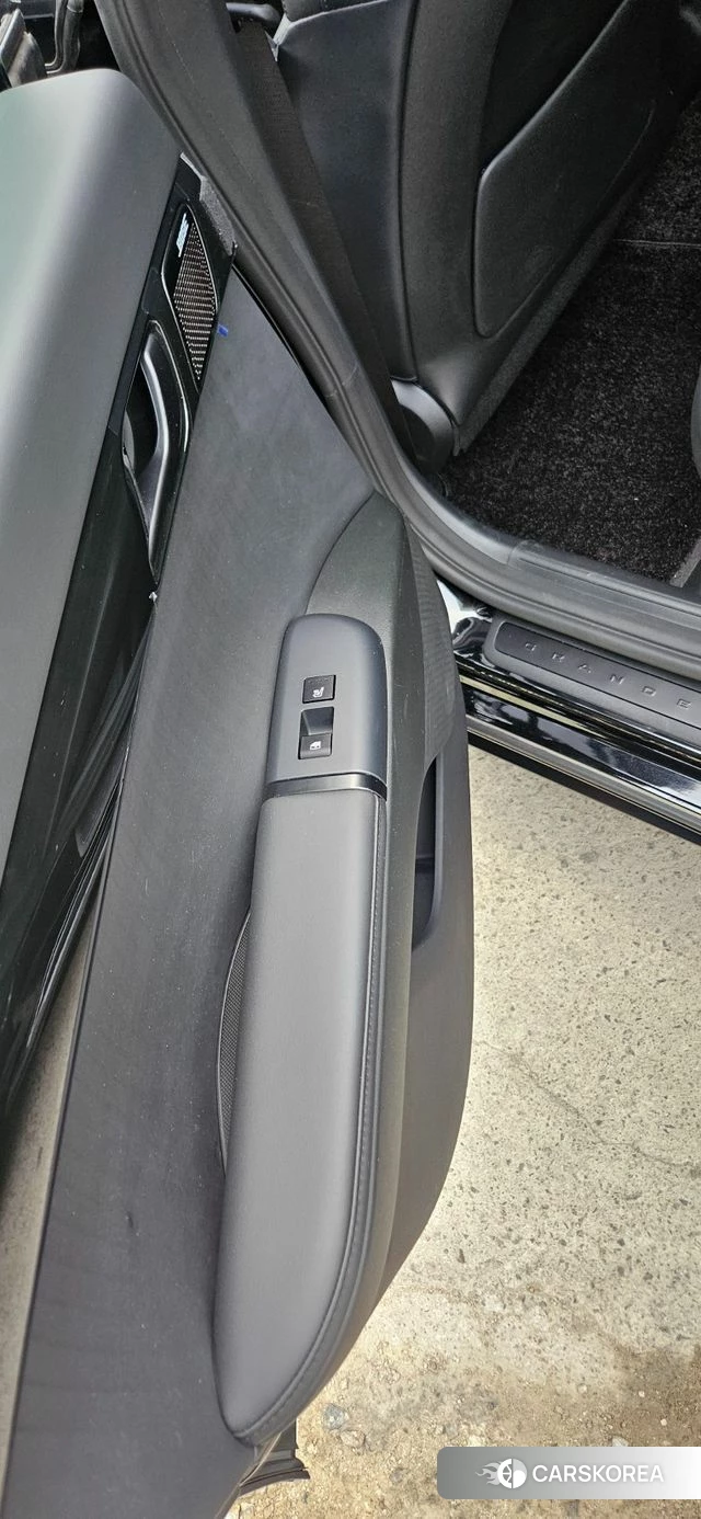 Hyundai Grandeur Hybrid (GN7) 2022 Черный из Кореи, фото 5