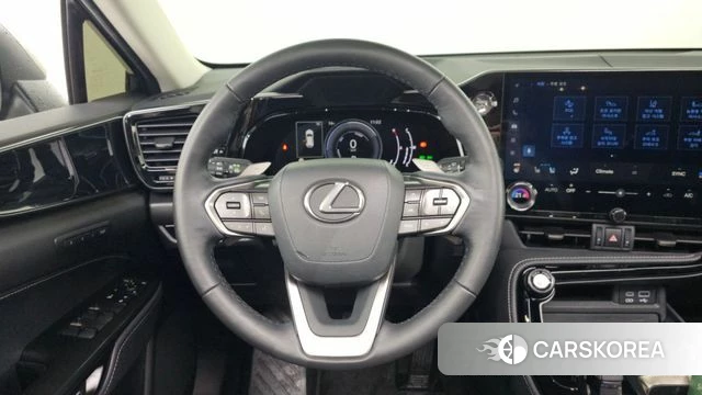 Lexus NX350h Second generation 2023 Серебристо-серый из Кореи, фото 5