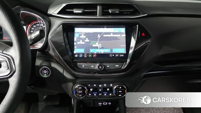 Chevrolet (GM Daewoo) Trailblazer 2021 Белый из Кореи, фото 5