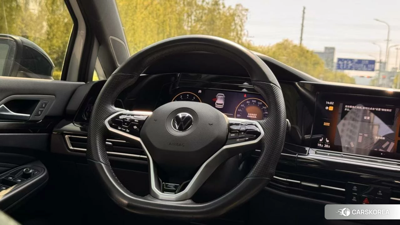 Volkswagen Golf 2020 Белый из Китая, фото 5