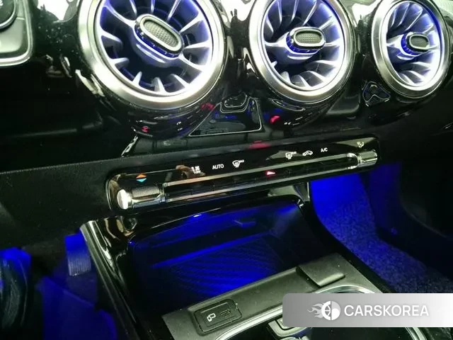 Mercedes-Benz A-Class W177 2021 Черный из Кореи, фото 5