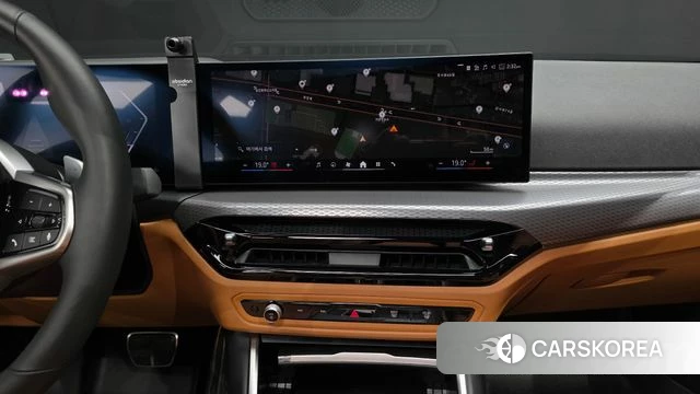 BMW 3 Series (G20) 2025 Белый из Кореи, фото 5