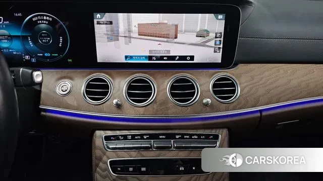 Mercedes-Benz E-Class W213 2022 Черный из Кореи, фото 5