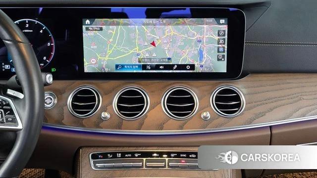 Mercedes-Benz E-Class W213 2021 Серый из Кореи, фото 5