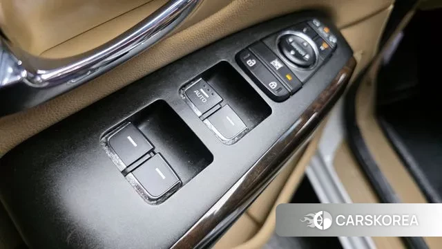 Kia The New Carnival 2019 Белый из Кореи, фото 5