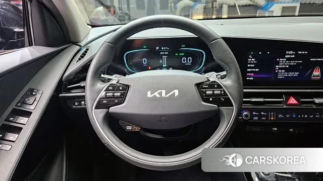 Kia Di Ol Nu Niro 2022 Белый из Кореи, фото 5