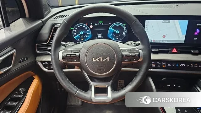 Kia Sportage 5th Generation Hybrid 2023 Белый из Кореи, фото 5