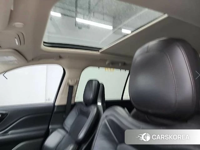 Lincoln Aviator 2nd generation 2021 Белый из Кореи, фото 5