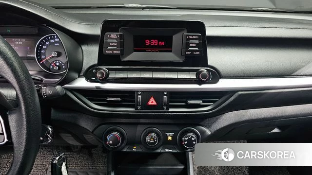 Kia The New K3 2nd generation 2022 Белый из Кореи, фото 5