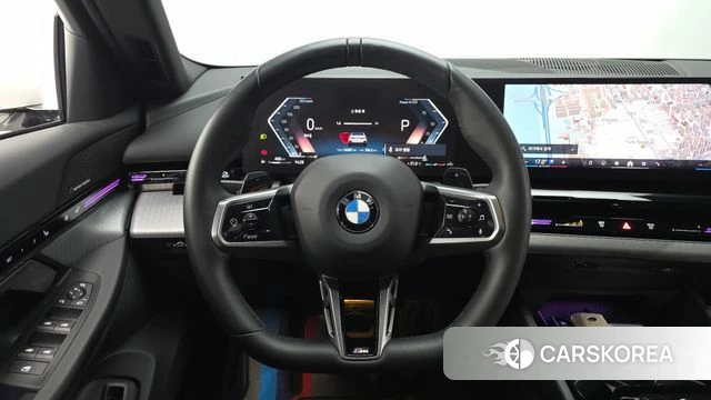 BMW 5 Series (G60) 2024 Белый из Кореи, фото 5