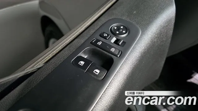 Hyundai Staria 2021 Серебристо-серый из Кореи, фото 5