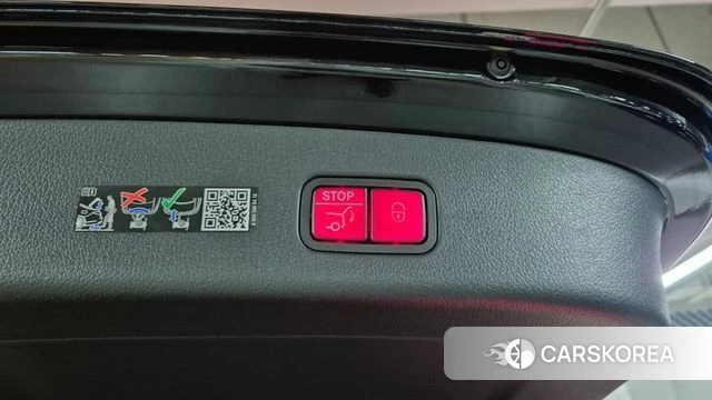 Mercedes-Benz GLC-Class X254 2025 Черный из Кореи, фото 5