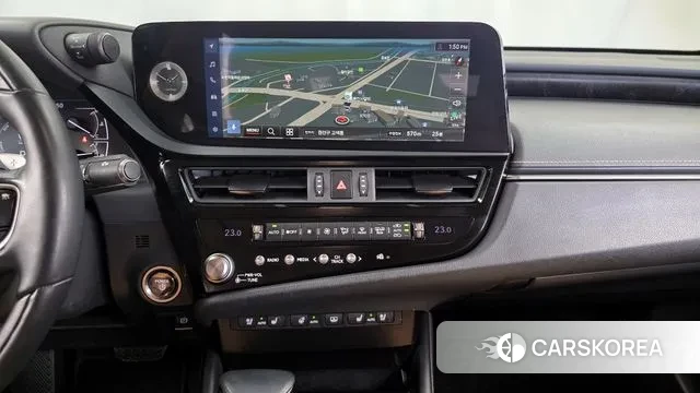 Lexus ES300h 7th generation 2022 Серебристо-серый из Кореи, фото 5