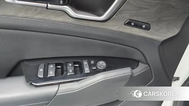 Kia Sportage 5th Generation 2023 Белый из Кореи, фото 5