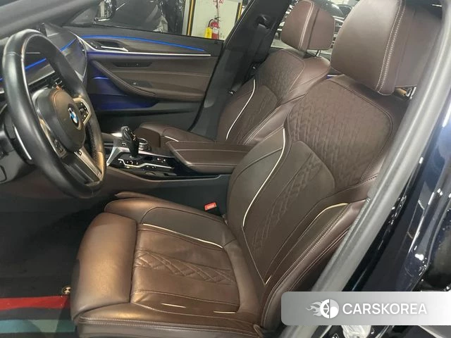 BMW 5 Series (G30) 2021 Черный из Кореи, фото 5