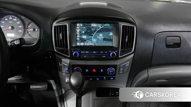 Hyundai The New Grand Starex 2018 Желтый из Кореи, фото 5