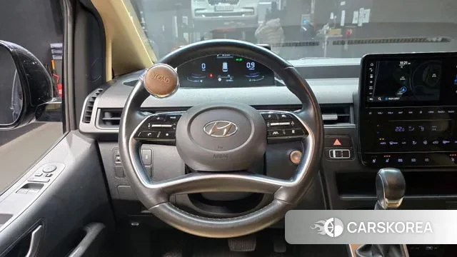 Hyundai Staria 2022 Серый из Кореи, фото 5