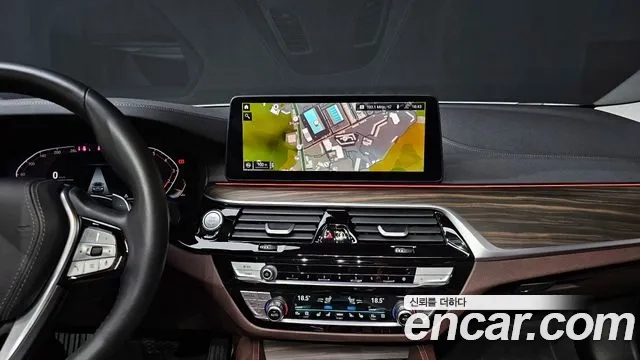 BMW 5 Series (G30) 2023 Белый из Кореи, фото 5