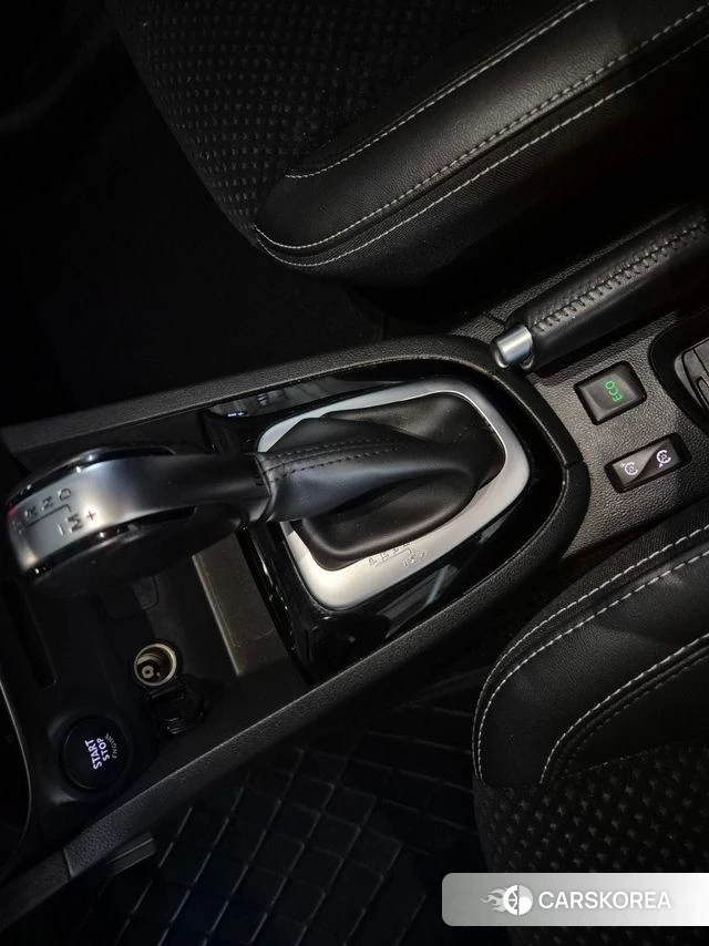 Renault Korea (Samsung) Clio 2019 Красный из Кореи, фото 5