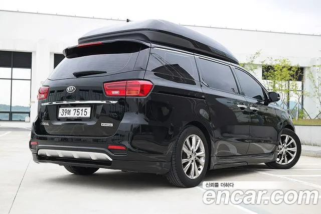 Kia The New Carnival 2018 Черный из Кореи, фото 5