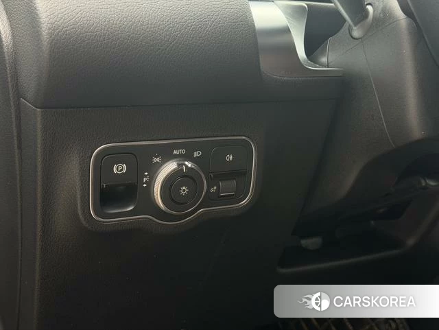 Mercedes-Benz GLB id 4209772 из Китая 5