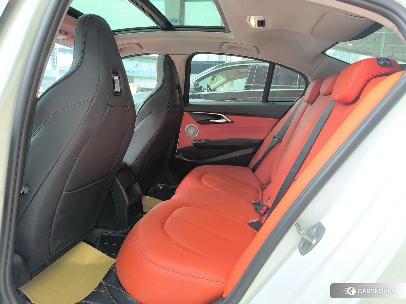 BMW 1 series 2021 Белый из Китая, фото 5