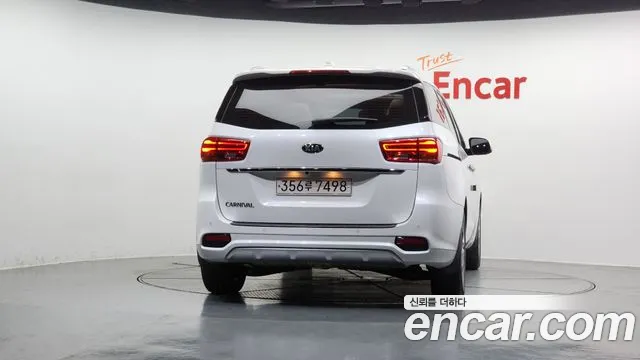 Kia The New Carnival 2020 Белый из Кореи, фото 5