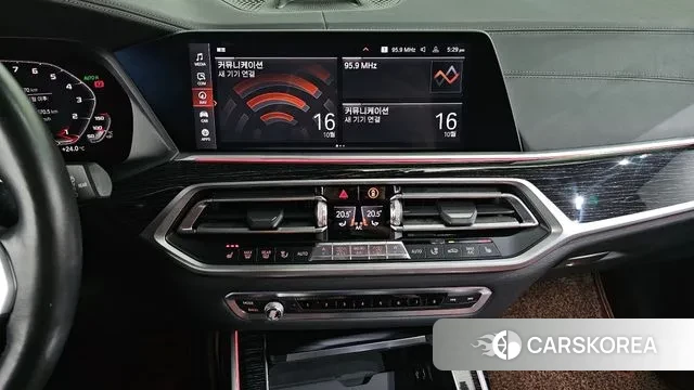 BMW X7 (G07) 2019 Черный из Кореи, фото 5