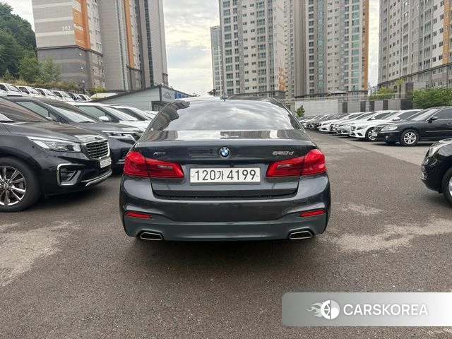 BMW 5 Series (G30) 2018 Серый из Кореи, фото 5