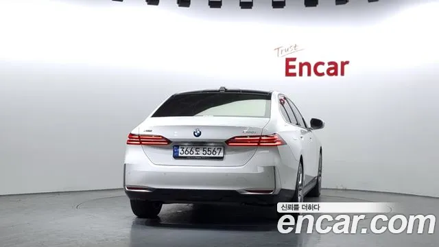 BMW 5 Series (G60) id 2660009 из Кореи 5