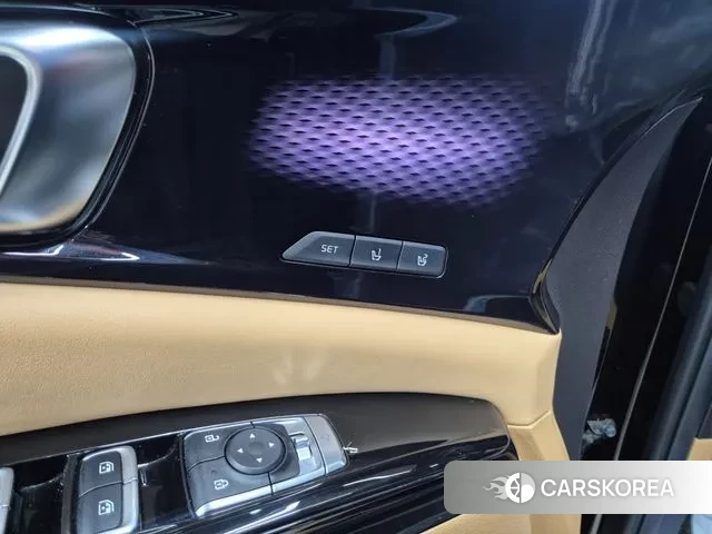 Kia Carnival 4th generation 2023 Черный из Кореи, фото 5