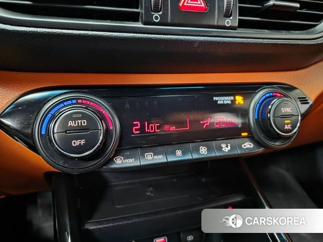Kia The New K3 2nd generation 2021 Серый из Кореи, фото 5