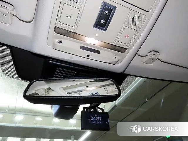 Land Rover Discovery Sports 2018 Белый из Кореи, фото 5