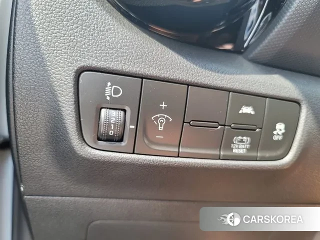 Hyundai Kona Hybrid 2019 Белый из Кореи, фото 5