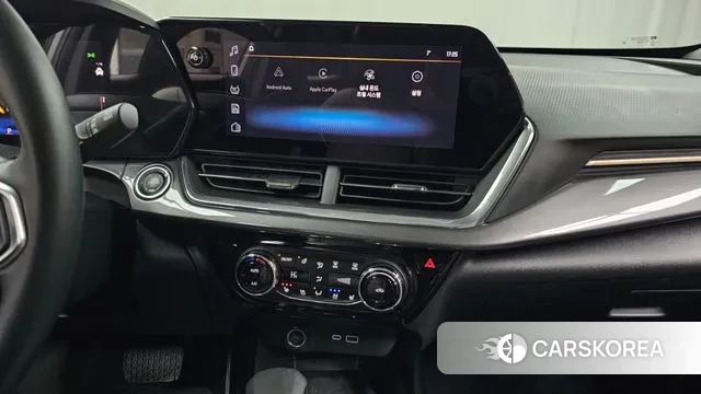 Chevrolet (GM Daewoo) Trax Crossover 2024 Белый из Кореи, фото 5