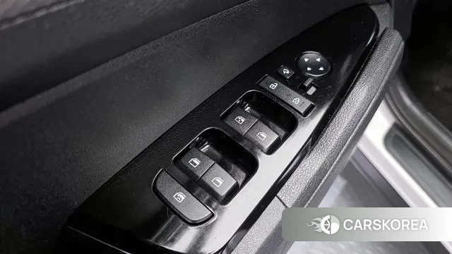 Kia Sportage 5th Generation 2021 Белый из Кореи, фото 5