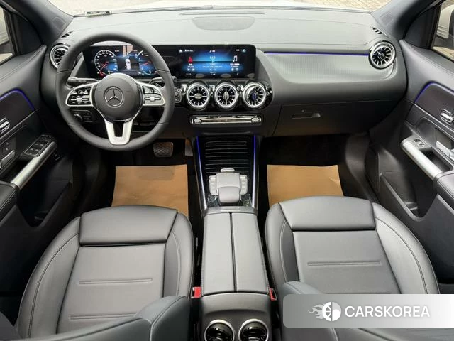 Mercedes-Benz GLA 2023 Белый из Китая, фото 5