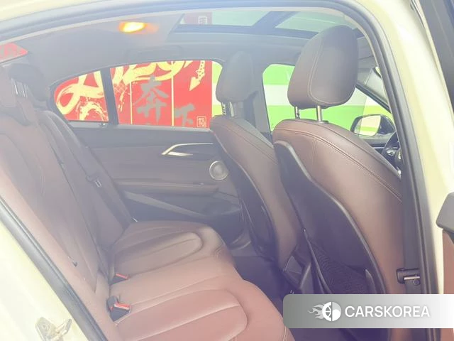 BMW 1 series 2021 Белый из Китая, фото 5