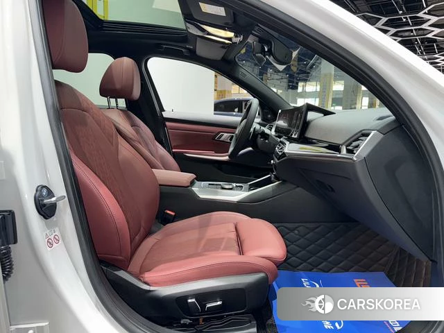 BMW 3 series 2025 Белый из Китая, фото 5